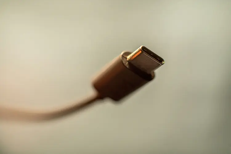 5 Fakta Unik Kabel Data Type C yang Bikin Kamu Terkesima, Gak Cuma Buat Ngecas!