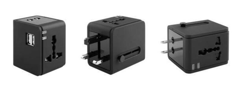 tampilan berbeda dari adaptor universal terisolasi pada putih dengan jalur kliping - travel adaptor potret stok, foto, &amp; gambar bebas royalti