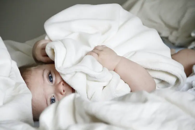 Kado Lahiran Simpel Tapi Bermakna? Pilih Selimut Bayi!
