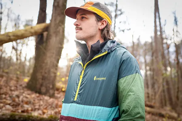 Waktunya Beli Windbreaker, Si Jaket Fungsional Yang Jadi It-Item