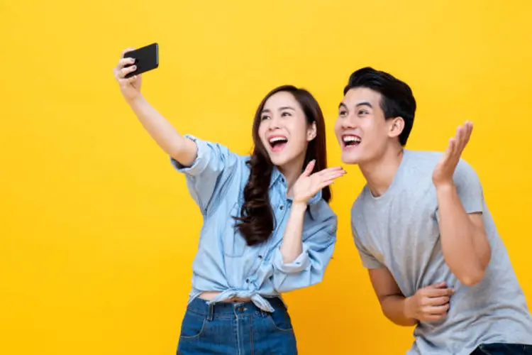 7 Kesalahan Selfie yang Bikin Foto Kamu Gagal Total dan Cara Menghindarinya