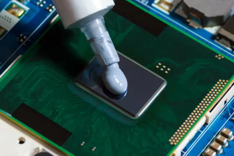 Rakitan PC Nggak Lengkap Tanpa Thermal Paste, Ini Alasannya