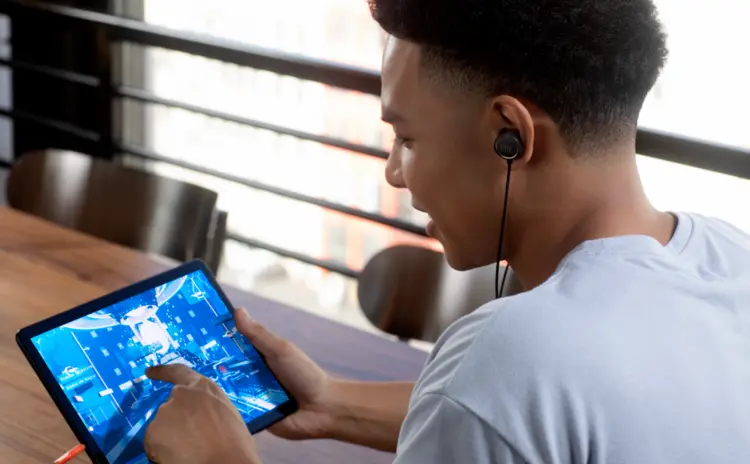 JBL Quantum 50 In-Ear Termurah, Suara Footstep Musuh Auto Tembus!
