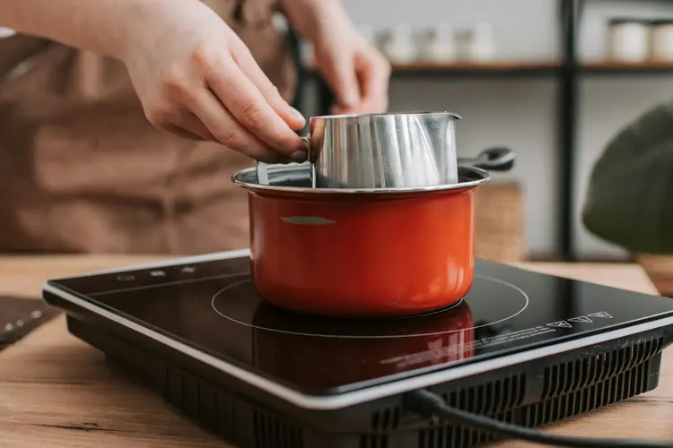 Tips Memasak Lebih Mudah dengan Kompor Listrik di Dapur Rumah