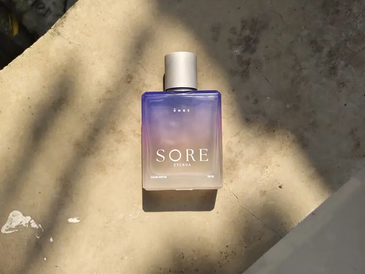 Kisah Cinta Selamanya dalam Wewangian HMNS Sore Eterna yang Elegan