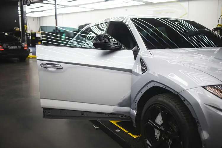 Power Window Macet & Pintu Mobil Berderit? Ini Solusinya!