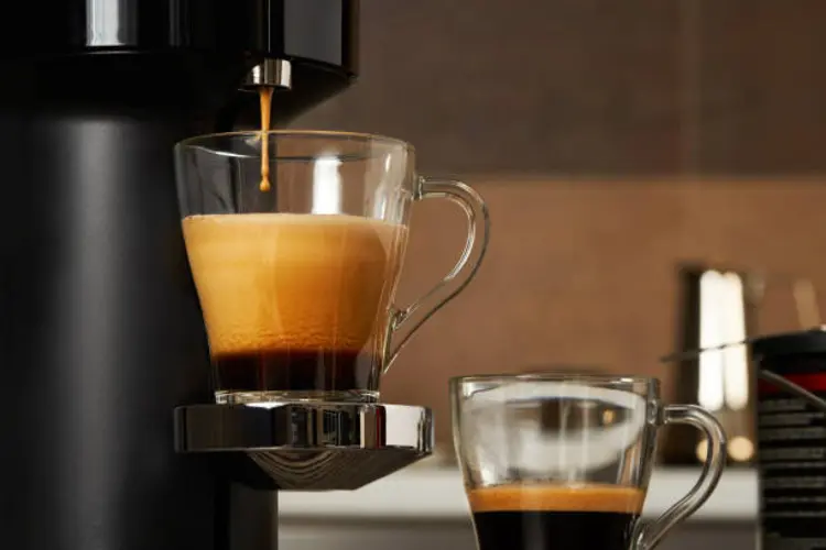 Pilih Coffee Maker atau Coffee Pot? Ini Dia Kelebihan dan Kekurangannya
