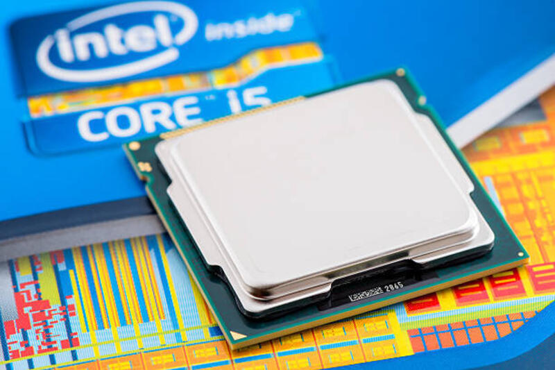 prosesor intel core i5 2500k - intel core i5 potret stok, foto, & gambar bebas royalti