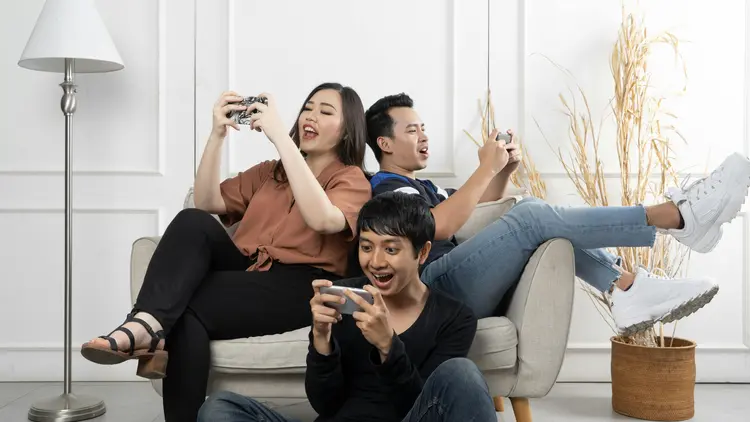 Battle Royale HP Gaming: Perbandingan Spek Gahar ROG Phone 9, POCO X7 Pro, & Tecno POVA 7