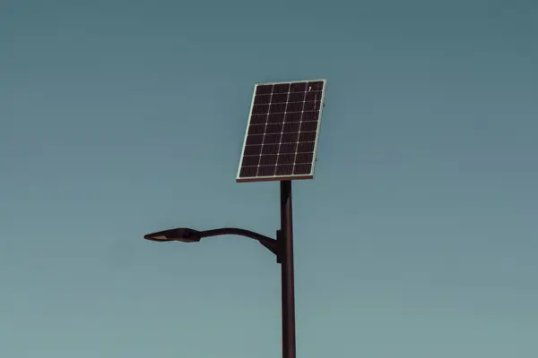 Nggak Takut Mati Lampu Lagi, Ini Solusi Hemat dengan Lampu Tenaga Surya Outdoor