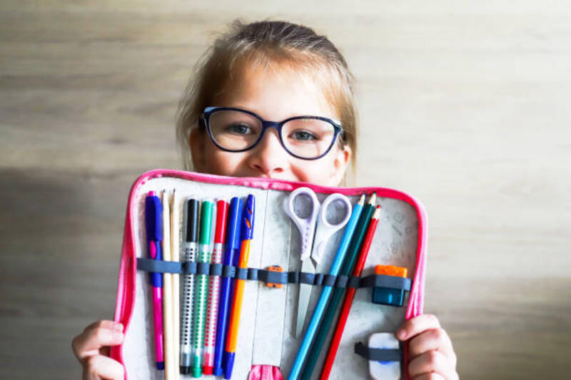 anda-dapat-belajar-di-rumah-yang-utama-adalah-kotak-pensil-selalu-bersama-anda-saya-suka.jpg (612×408)