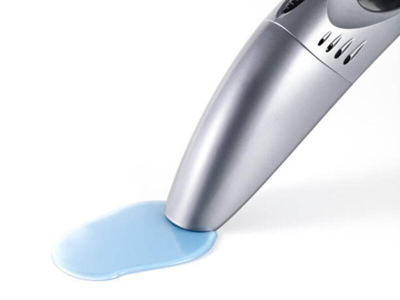 menyedot debu basah - mini vacuum cleaner potret stok, foto, &amp; gambar bebas royalti