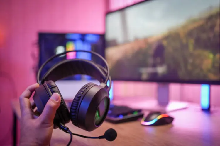 5 Tips Memilih Headset Gaming yang Nyaman untuk Bermain Lama