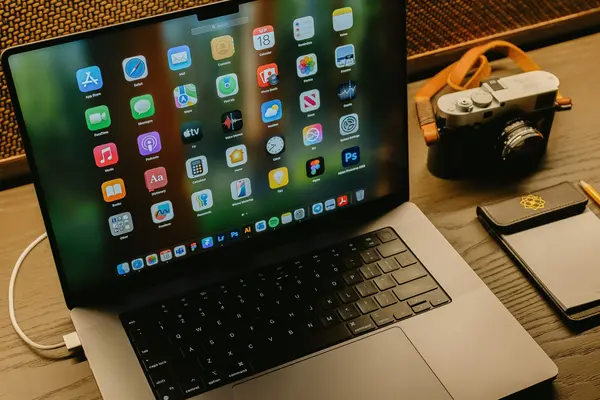 Pindahin File dari HP ke Laptop Cuma Butuh 1 Detik, Serius!