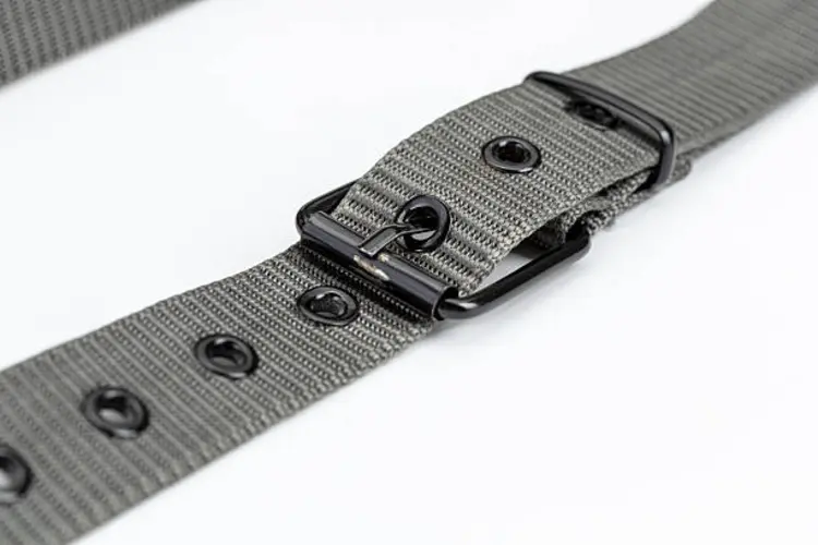 Ikat Pinggang Nylon yang Siap Diajak Gerak Tanpa Drama