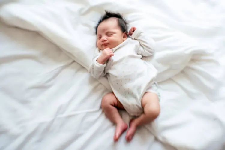 Mau Bayi Terhindar dari Gigitan Nyamuk? Lakukan 6 Hal Ini