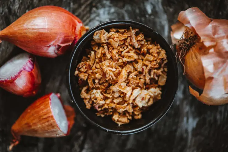 Cara Membuat Bawang Goreng yang Renyah dan Tahan Lama