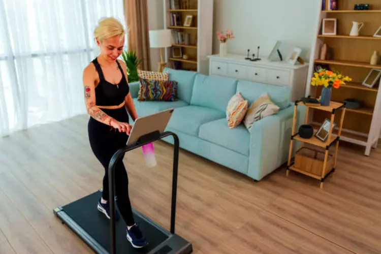 Ketahui Durasi dan Kecepatan Ideal Pakai Treadmill Sesuai Tujuan Latihan Kamu