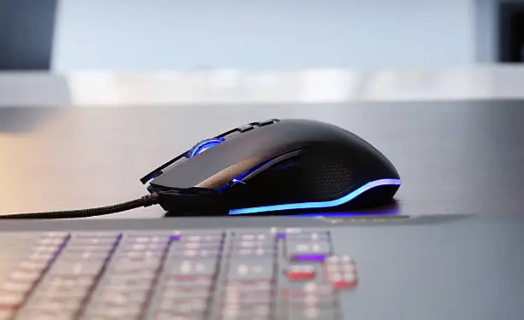 Dilema Memilih Mouse Gaming Wireless Atau Kabel? Simak Perbandingan Keduanya!