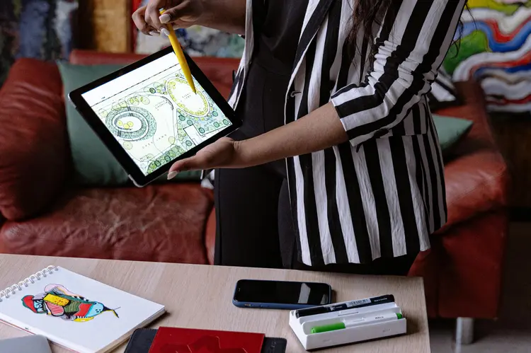 Saatnya Upgrade Setup Gambar! Ini Alat-Alat Rahasia Ilustrator Pro Wajib Punya