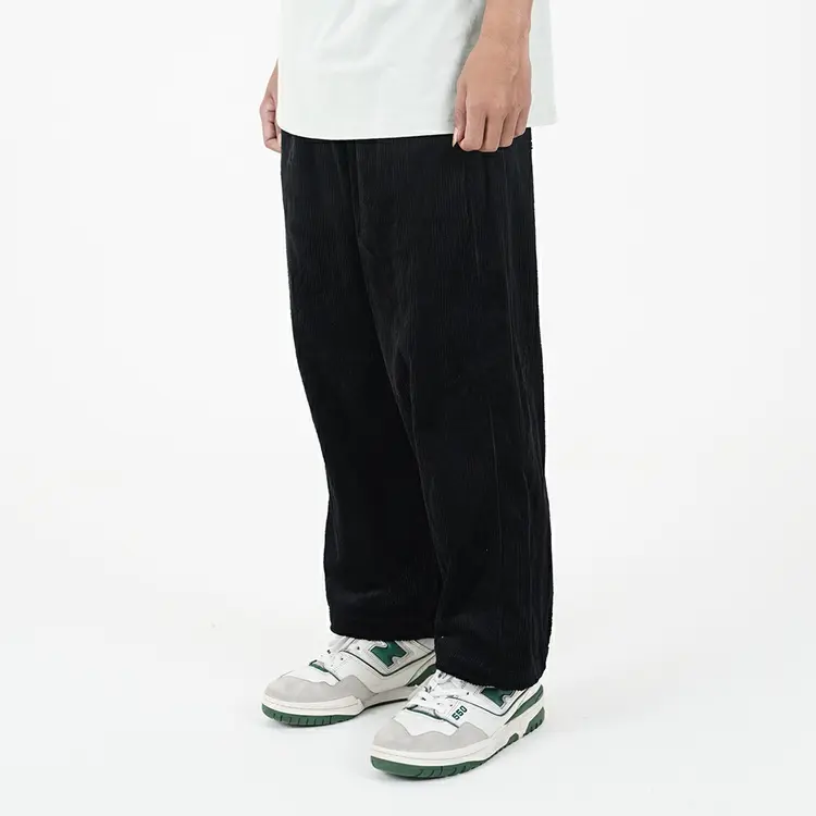 Fairgoods Celana Panjang Corduroy Black