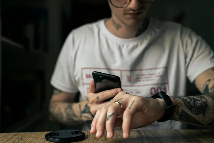 Harga Smartwatch Bisa Menipu! Layar Lebih Lebar Kok Lebih Murah dari yang Kecil?