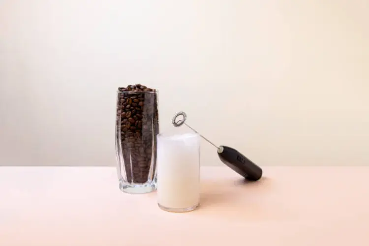 Ini Dia 5 Alasan Mengapa Pembuih Susu Wajib Dimiliki Pecinta Kopi dan Matcha!
