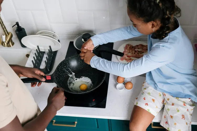Ingin Dapur Tanpa Api? Coba Kompor Listrik