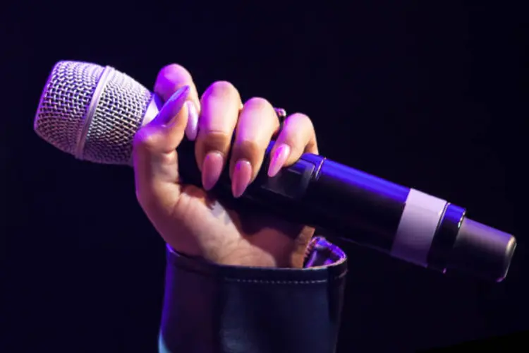 6 Cara Memilih Microphone Wireless Profesional Sesuai Kebutuhan Kamu