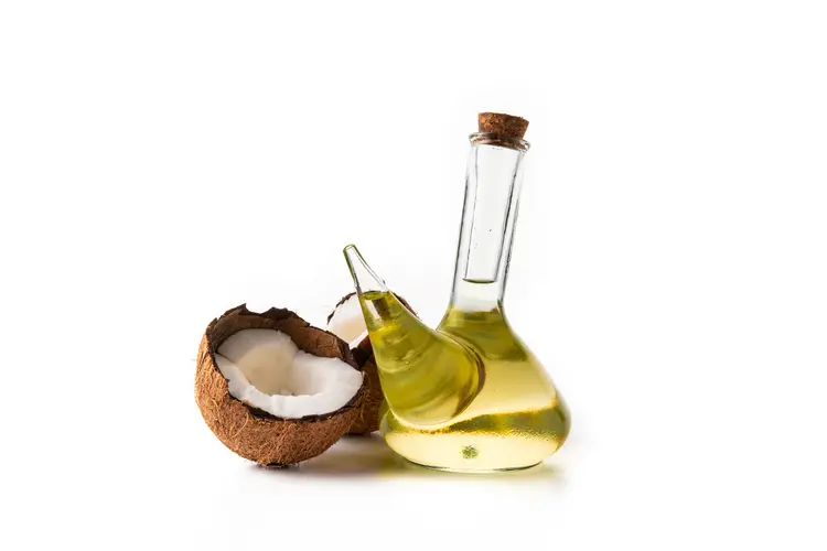 Turunkan Berat Badan Lebih Sehat dengan Extra Virgin Coconut Oil (VCO)