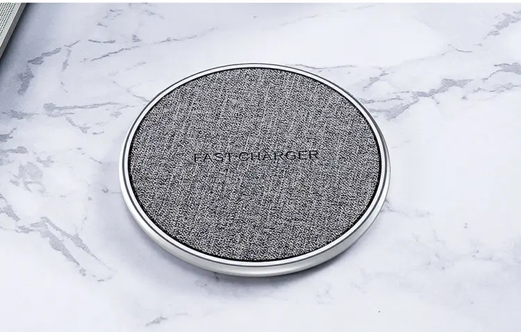 BASIKE Wireless Charger Pengisi Daya Nirkabel Pengisian cepat nirkabel 15W Qi smart inner core standar Cocok untuk ponsel seperti Apple / Huawei / Samsung / Xiaomi dengan fungsi pengisian nirkabel