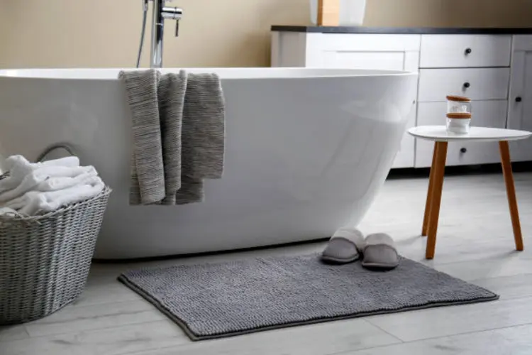 Biar Nggak Salah Pilih! Ketahui 5 Material Keset Lantai Terbaik, Dari Katun sampai Microfiber