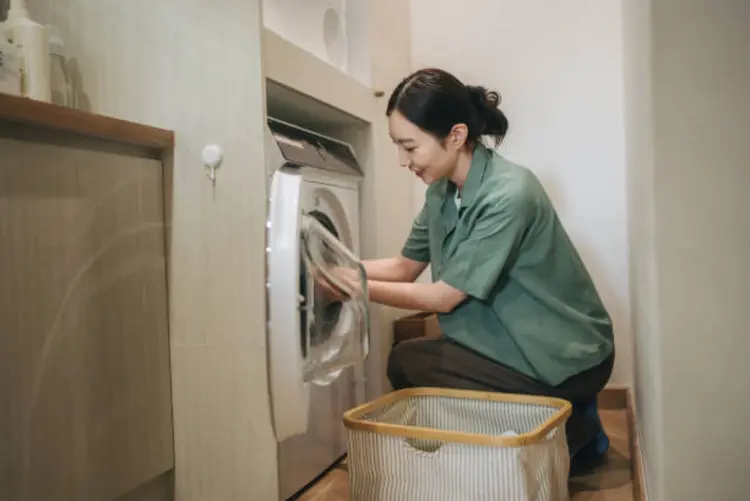 Tips Menata Keranjang Baju agar Rumah Lebih Rapi