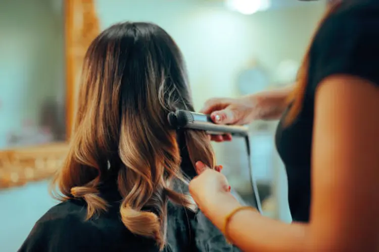 Stop Rambut Rusak! Kenapa Harus Pilih Catokan Plat Keramik?