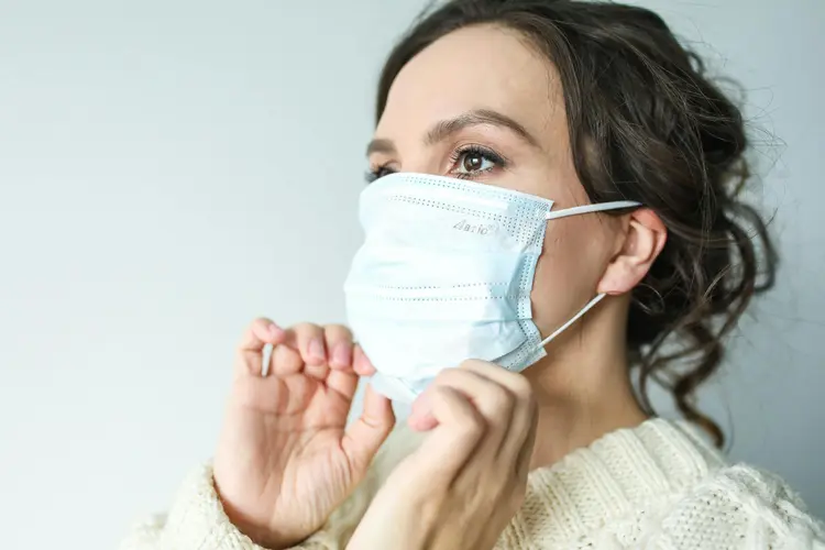 5 Hal yang Harus Kamu Perhatikan Sebelum Membeli Masker