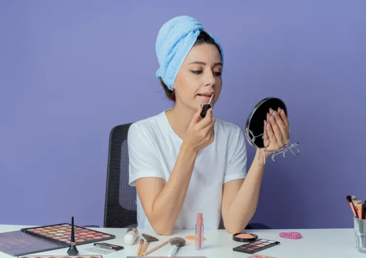 Panduan Make Up Kilat Saat Waktu Bersiap Sangat Terbatas