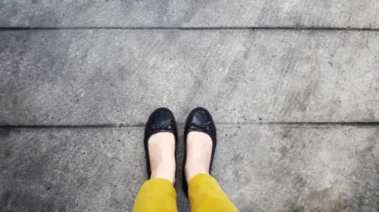 Cari Flatshoes Kerja Casual yang Nyaman dan Stylish? Ini Rekomendasinya