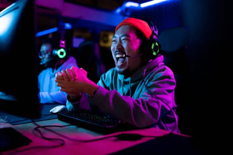 Mau Jadi Live Streamer Game? Persiapkan Hal-hal Ini Dulu