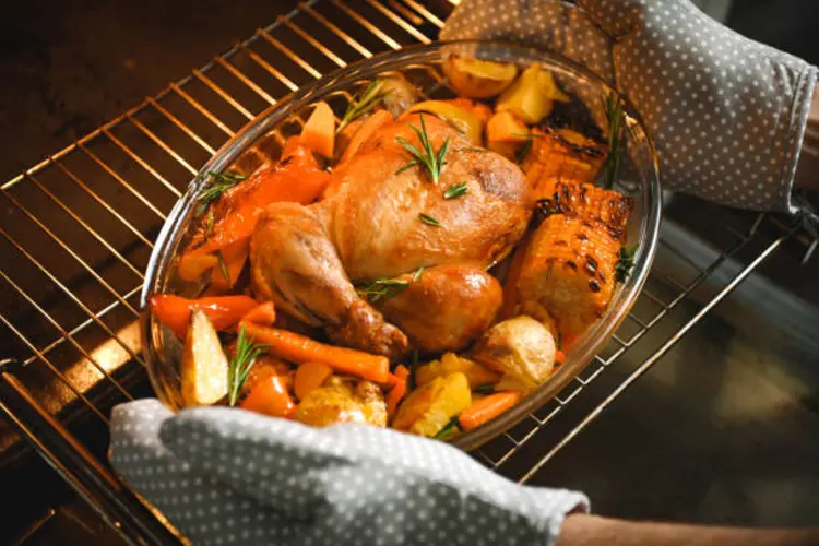 Makanan Apa yang Bisa Dibuat Pakai Oven Listrik?