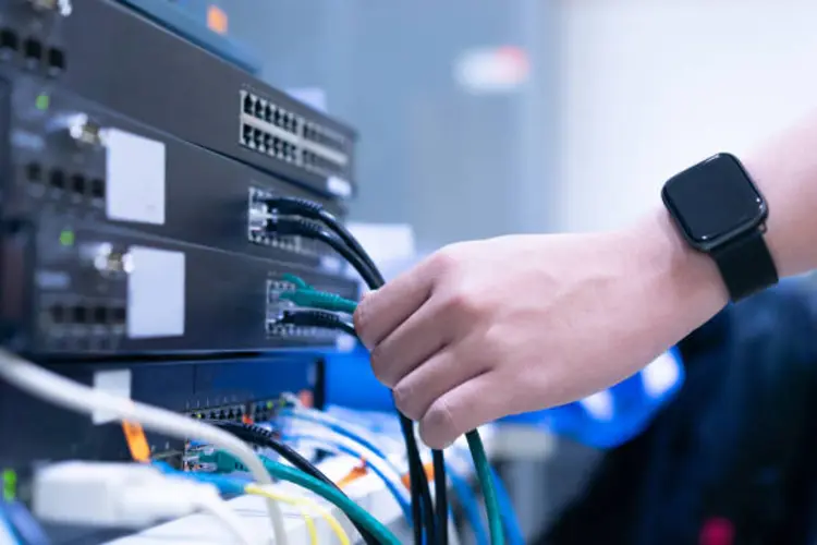 5 Kesalahan Pemasangan Kabel LAN yang Sering Dilakukan Pemula, Apakah Kamu Juga Pernah?