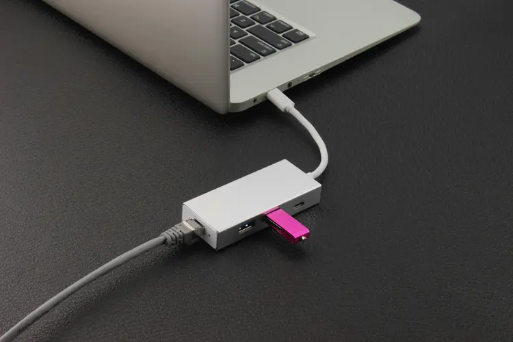 Satu Kabel untuk Semua! Manfaat USB Type-C dan OTG yang Bikin Hidup Simpel