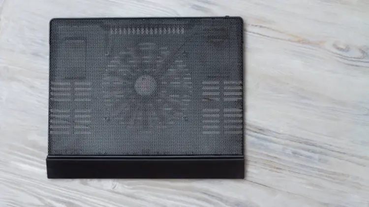 Apakah Semua Laptop Membutuhkan Kipas Pendingin Eksternal?