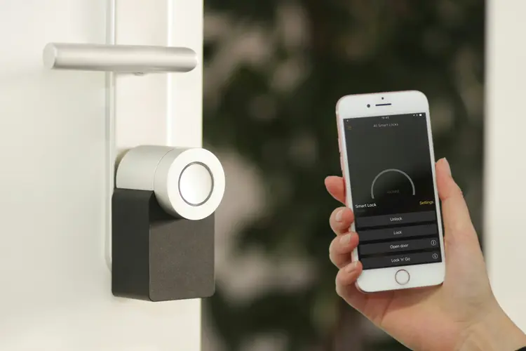 Mau Ganti Smart Door Lock? Baca Ini Dulu Sebelum Terlanjur Beli