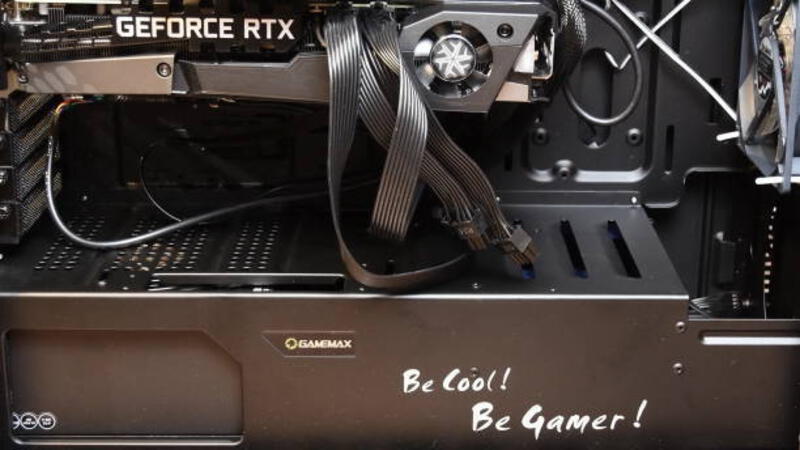 menara pc game close-up dengan nvidia geforce rtx 3080 terletak di dalam - nvidia geforce rtx 4050 potret stok, foto, & gambar bebas royalti