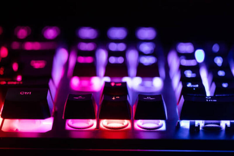kibor komputer modern - gaming keyboard potret stok, foto, & gambar bebas royalti