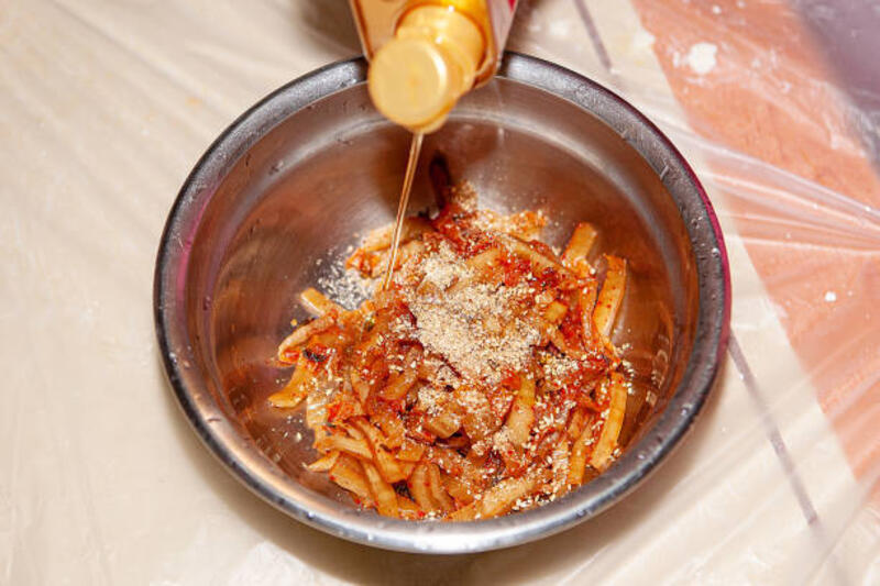 masakan tradisional korea - minyak wijen potret stok, foto, &amp; gambar bebas royalti