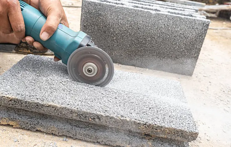 Memahami Kecepatan dan Daya pada Mesin Gerinda Listrik