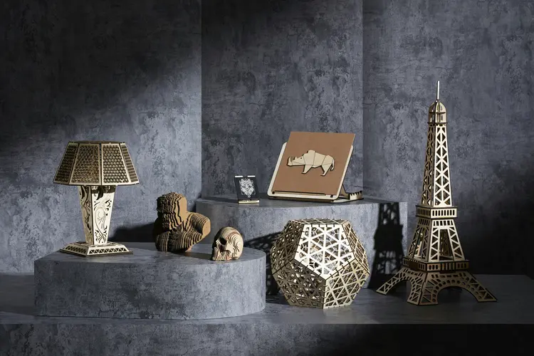 Modal Kecil, Untung Besar! Bongkar Rahasia Bisnis Engraving Laser Rumahan