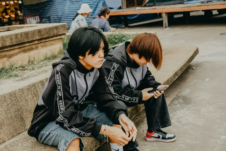 Stop Bingung! 3 HP Murah Terbaik untuk Anak Sekolah (Belajar Aman, Budget Nyaman)
