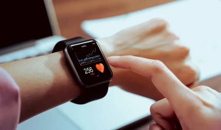 Smartwatch, Lebih dari Sekadar Penunjuk Waktu. Apa Manfaatnya untuk Kamu?